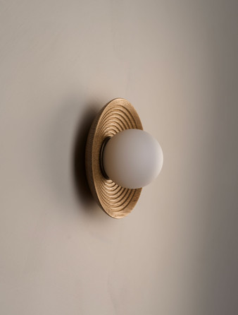 Concentric Mini in Trimless with White Oak, Heritage Brass and Matte White globe